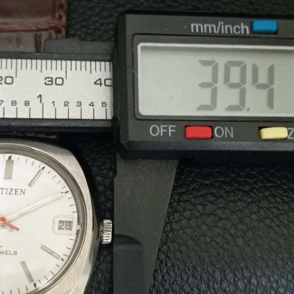 Vintage 1980 Citizen Manual Wound Mens Silver Watch W/Date & White accents